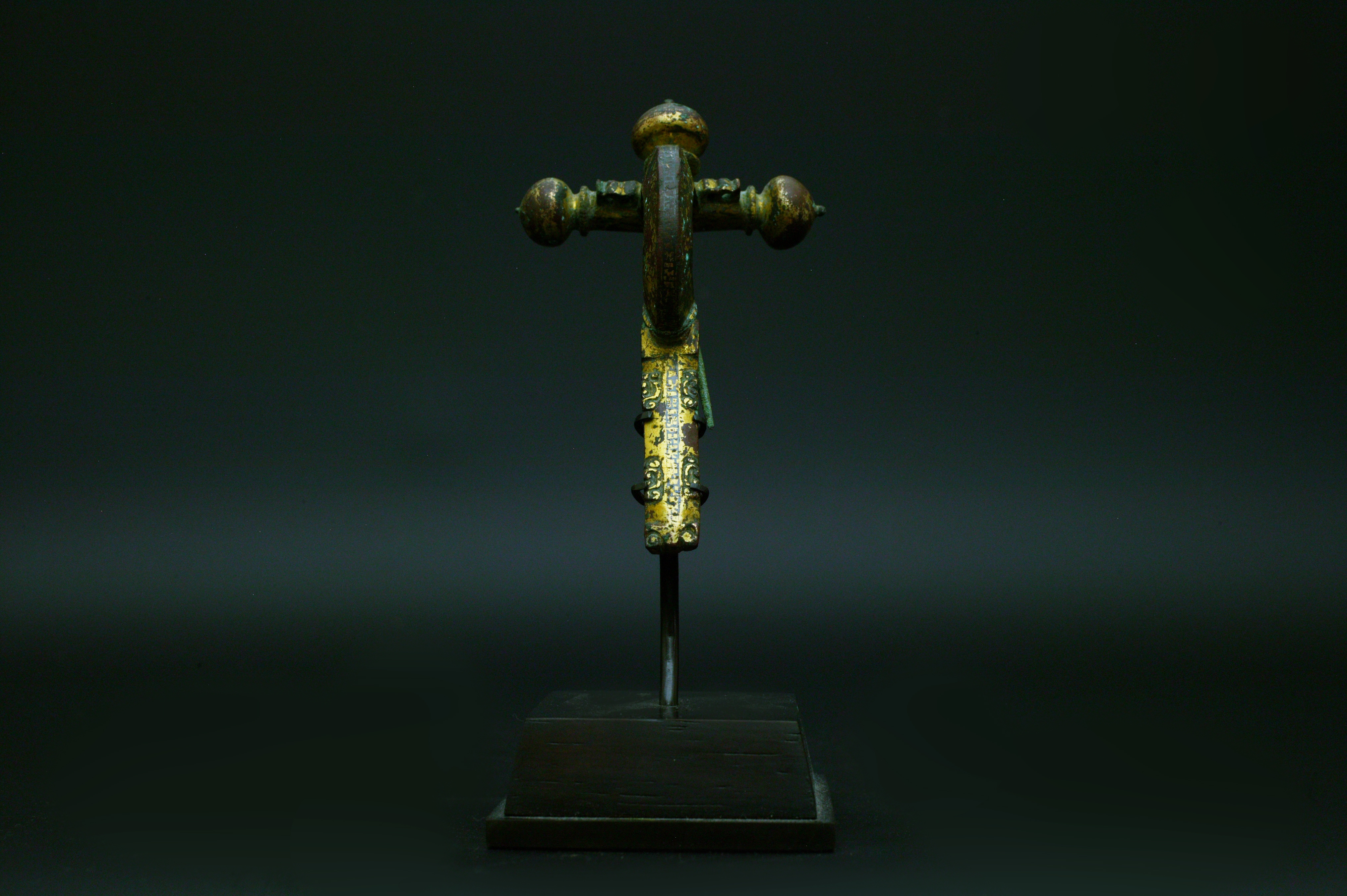 バビロニア　マルドューク神　テラコッタ製　装飾品
